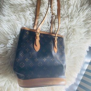 Louis Vuitton 2001 Bucket Bag